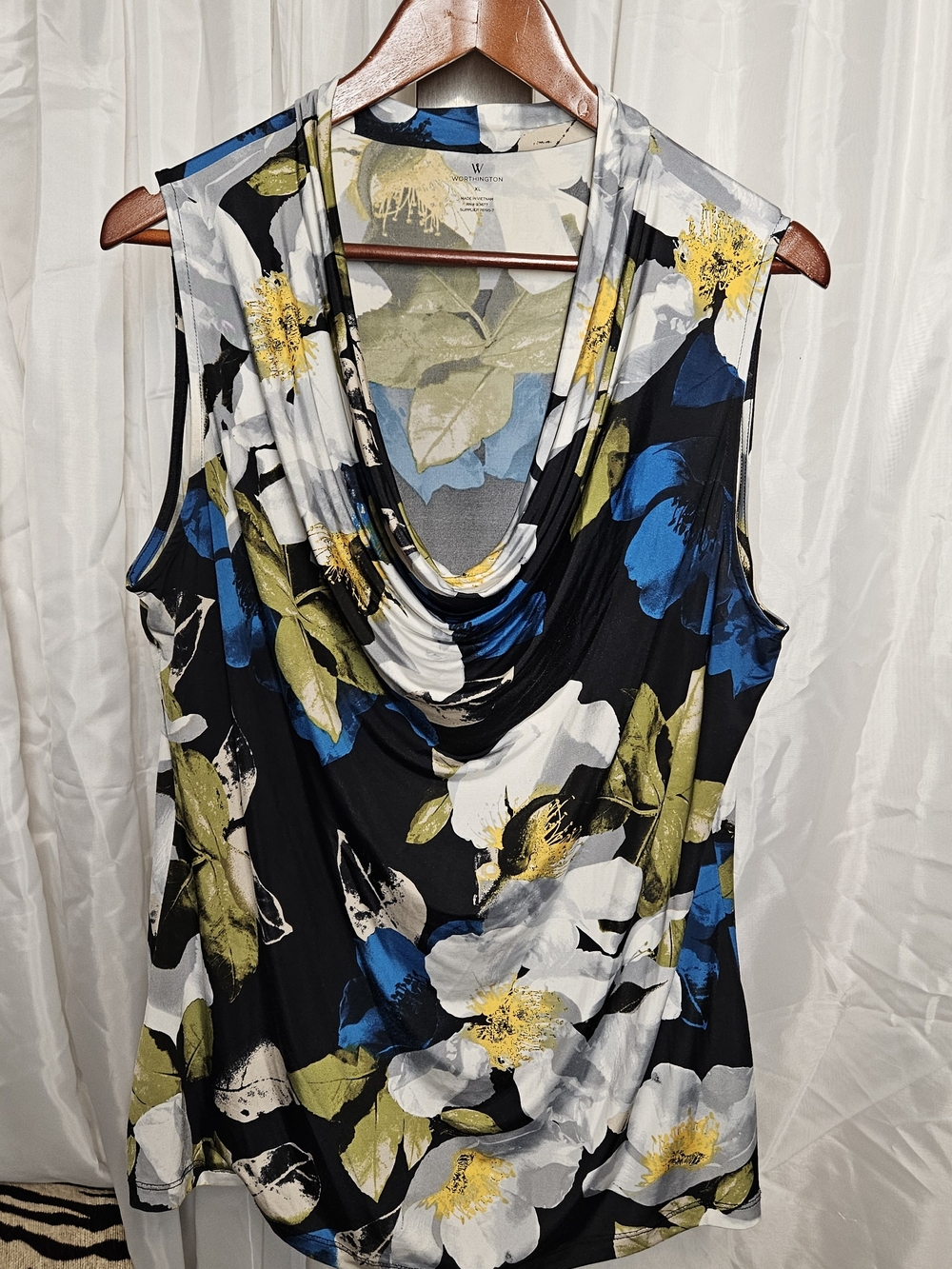 Worthungton Floral Cowl Neck Sleeveless Top - Black/Blue/Green. XL